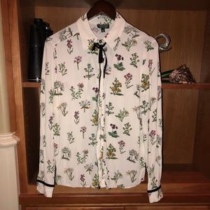 🎉LAST DAY🎉 TOPSHOP FLORAL BUTTON DOWN BLOUSE